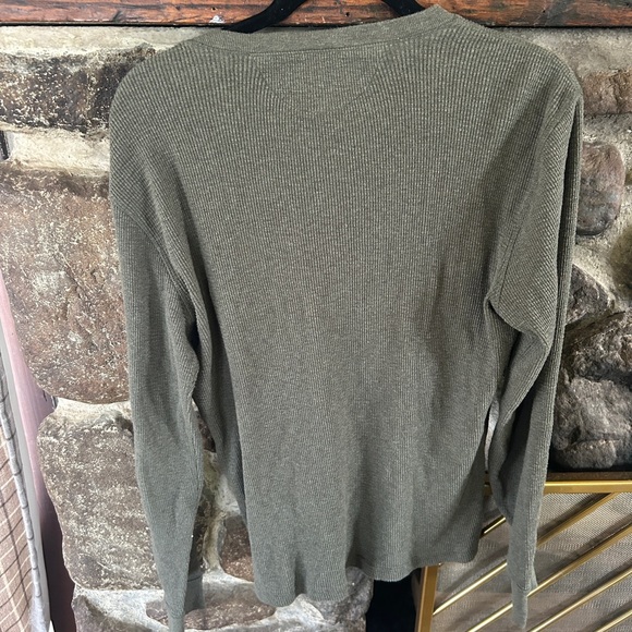EUC Faherty Green Thermal Knitwear Henley - Picture 5 of 5